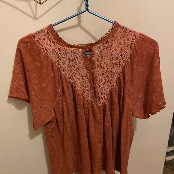 Knox Rose shirt - Picture 2 of 2